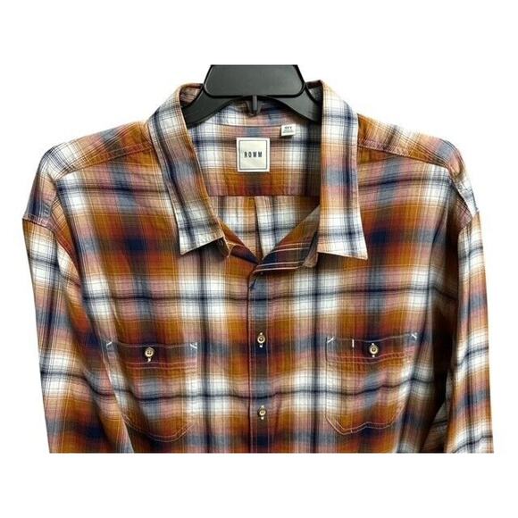 North Country XL Shirt Handsome Gray Red Plaid Modern Soft Portuguese Flannel - Picture 3 of 4